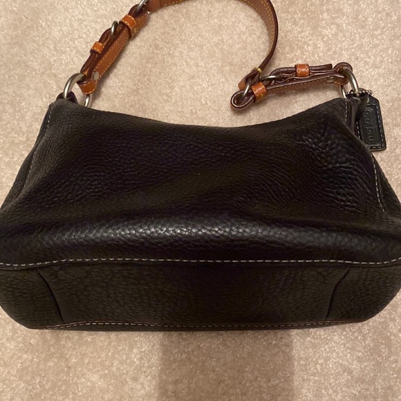 Authentic coach purse - Picture 9 of 10